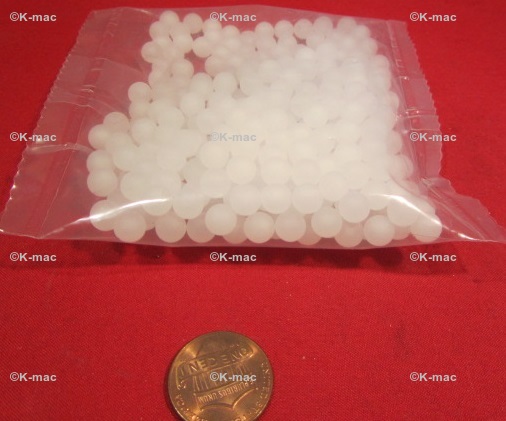 3/4 Polypropylene Solid Plastic Balls 100 Balls 